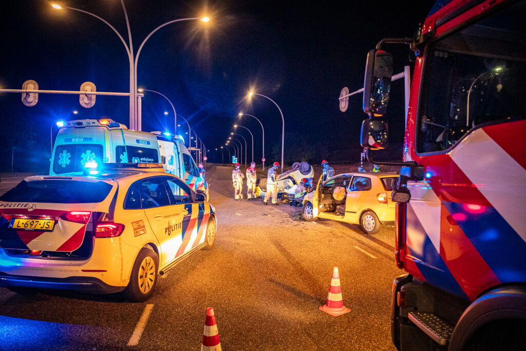 Auto Slaat Over De Kop Bij Botsing Hasselterweg » StadshagenNieuws ...